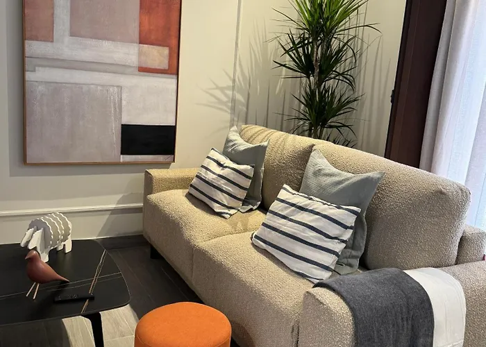 Suspiro Penthouse 301 By Florentia Homes